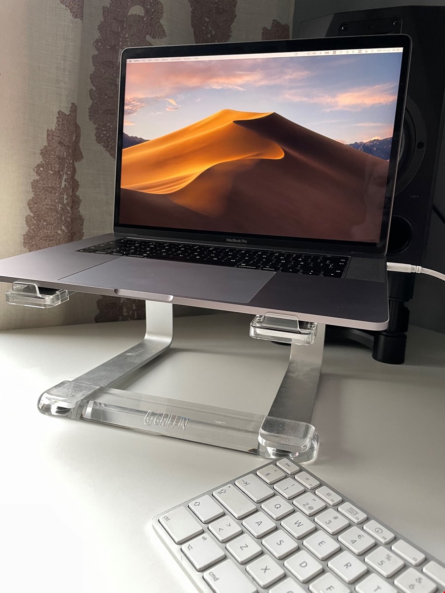 MacBook Pro 15.4” i9 32GB RAM