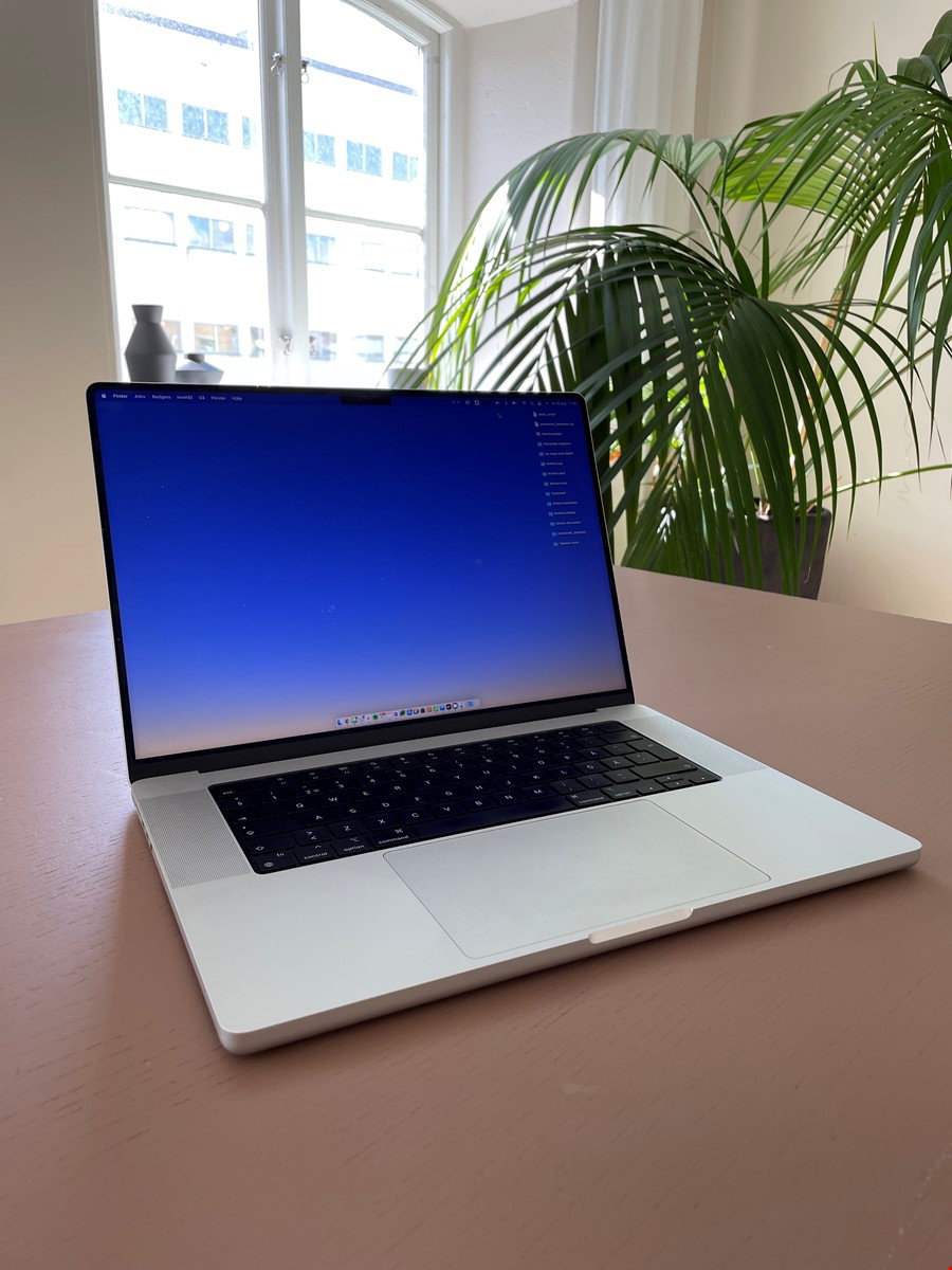 MacBook Pro M1 Pro 16 tum