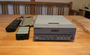 Sony DSR-11